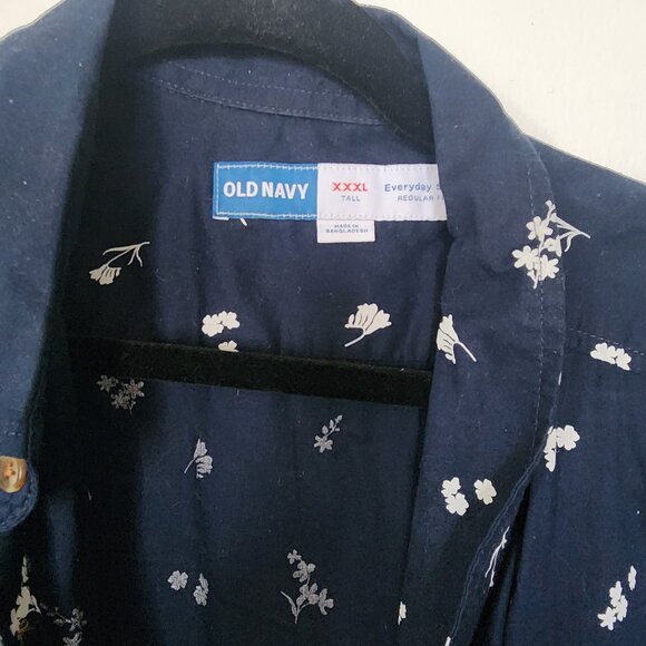 Old navy shirt xxl - Picture 4 of 4
